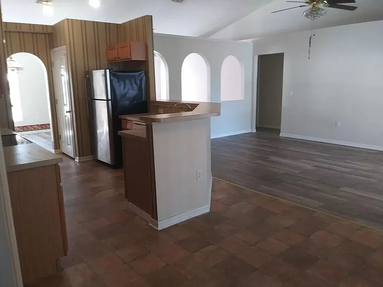 14169 Spring Hill Dr — Photo 12