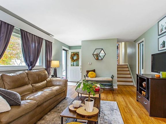 5th image of 207 Oakmont Dr