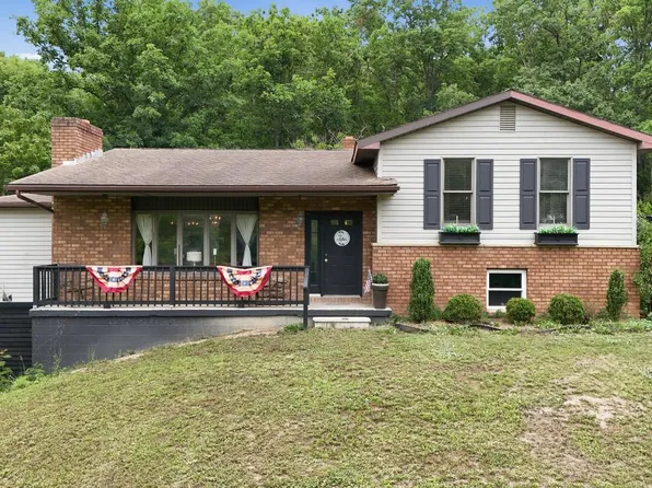 238 Landis Ln, Green Spring, WV 26722