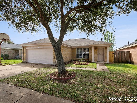 3rd image of 13411 Creek Springs Dr
