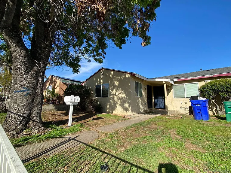 721 Duval St — Photo 1