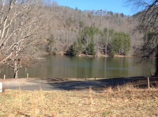 3456 Shook Cove Rd, Tuckasegee, NC 28783