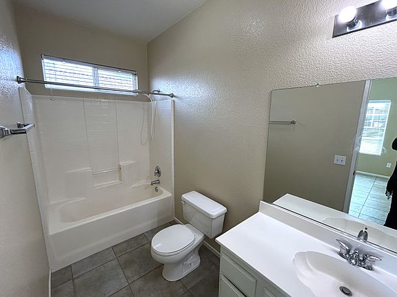 4th image of 13551 Hemingway Dr