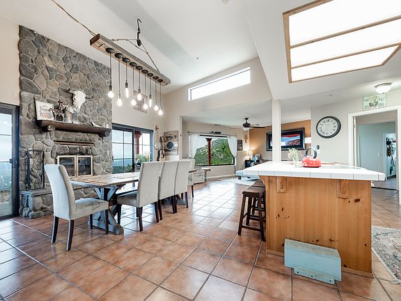 Huge open tall ceilings 