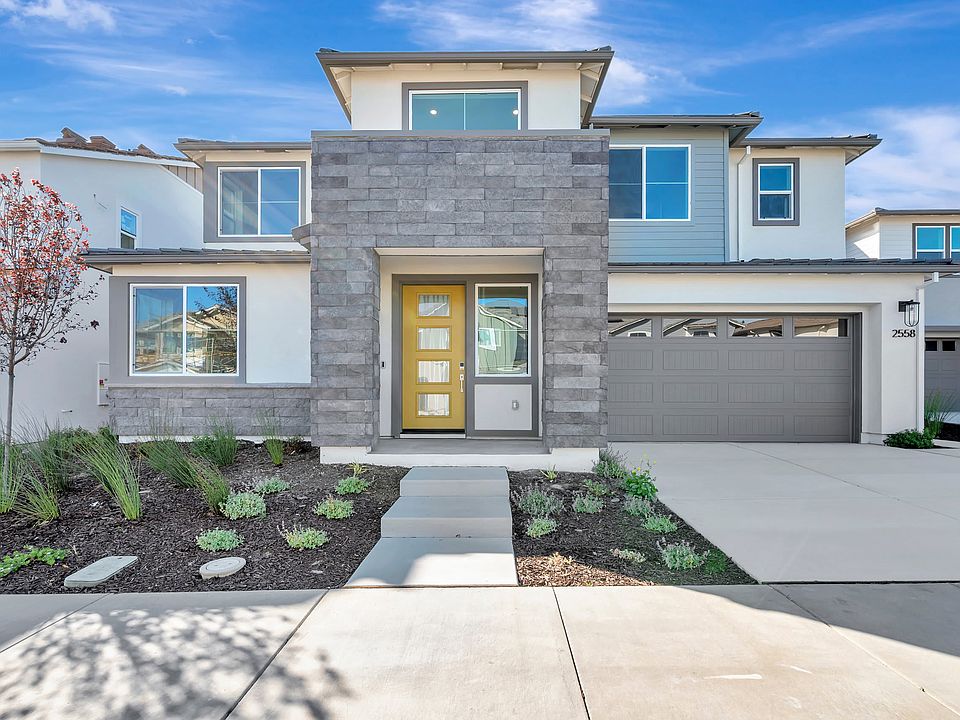 2558 Lavender Place
