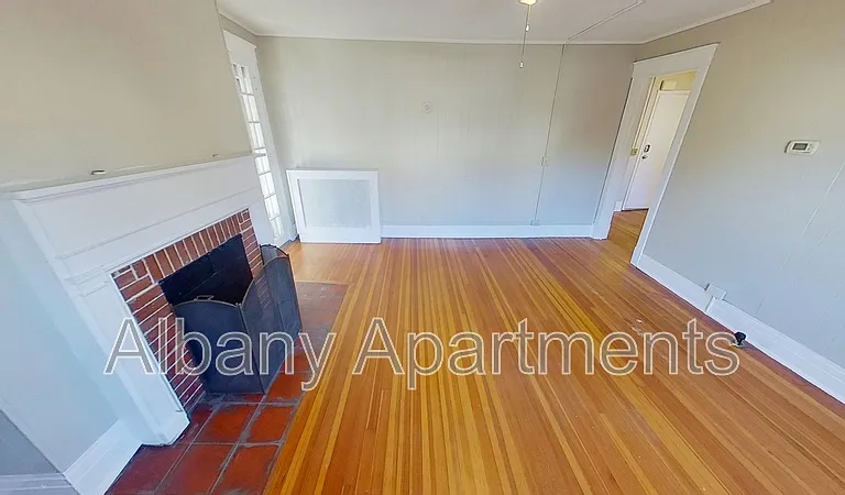 100 Ryckman Ave #2F — Photo 4