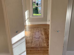 11 Bourne St #1, Worcester, MA 01606