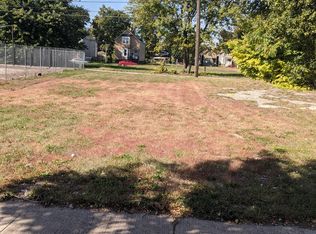 5536 S State St, Chicago, IL 60621