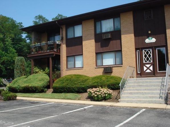 7 E Lawrence Park Dr