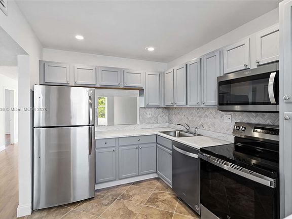 5th image of 8300 Sands Point Blvd APT K304