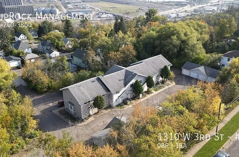 1310 W 3rd St #10 — Photo 10