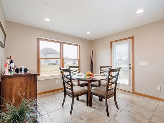 5th image of 7024 Tullamore Ct
