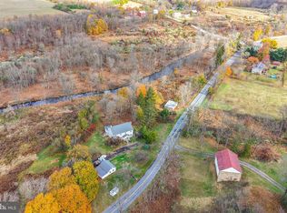 8659 Allemaengel Rd, Kempton, PA 19529