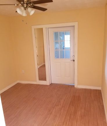 4th image of 2326 Croydon Rd