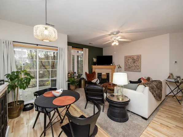1735 S 34th Ave SW #5, Altoona, IA 50009