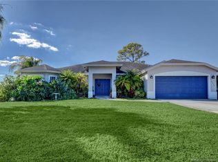 2534 SW National Cir, Port Saint Lucie, FL 34953