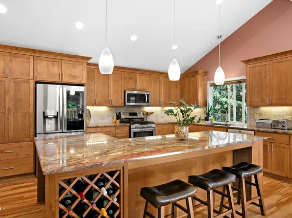 1268 NE Harbor Rdg, Lincoln City, OR 97367