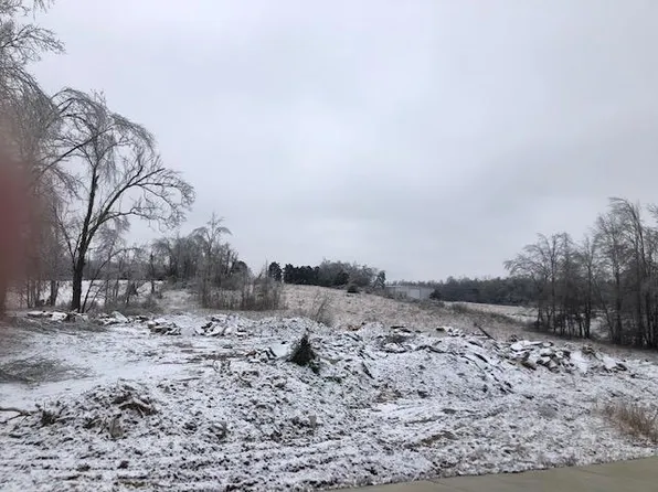 1880 W Broad St, Cookeville, TN 38501