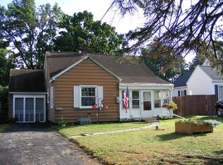 107 Wally Rd, North Syracuse, NY 13212