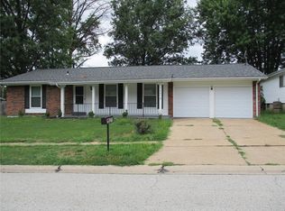12275 Wensley Rd, Florissant, MO 63033