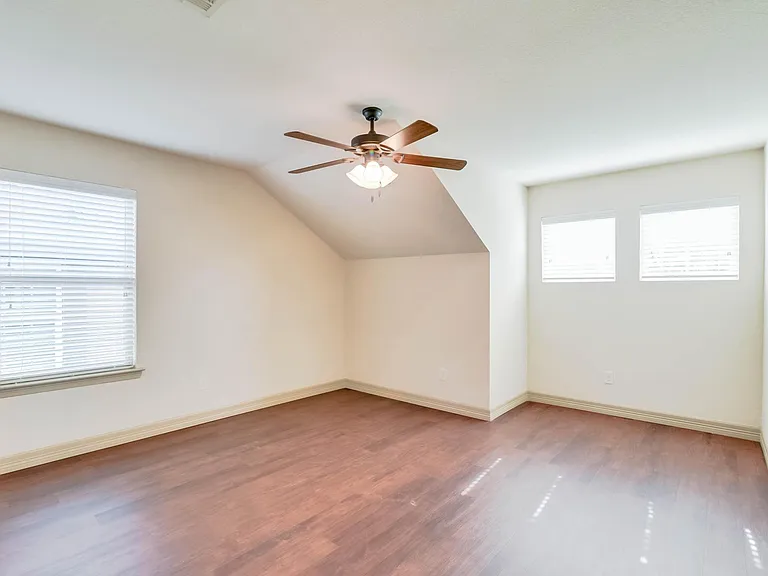 3238 McCart Ave — Photo 14