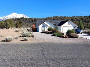 16606 Greenwood Pl, Weed, CA 96094