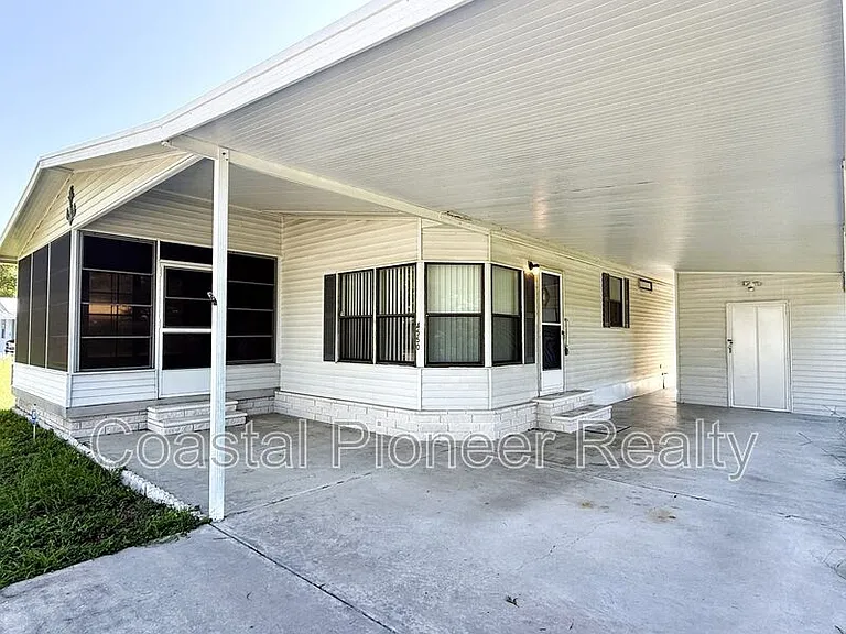 4550 Charter St #RC — Photo 28