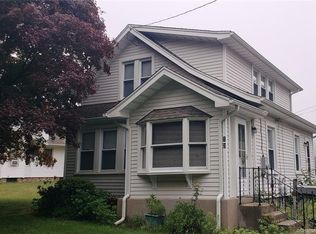 13 Riverview Ave, Groton, CT 06340