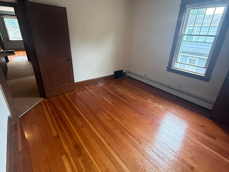 972 School St — Photo 14