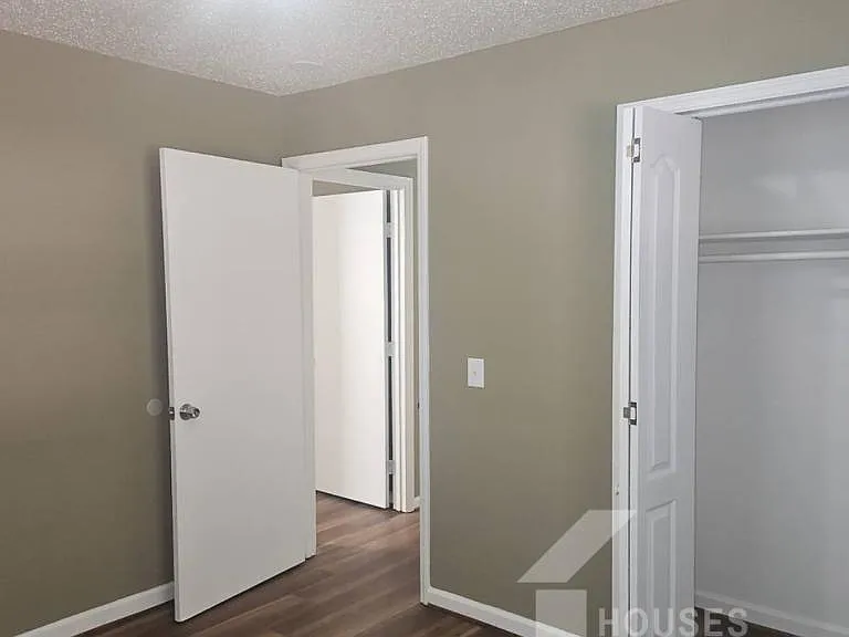 4 Fargo Cir — Photo 10