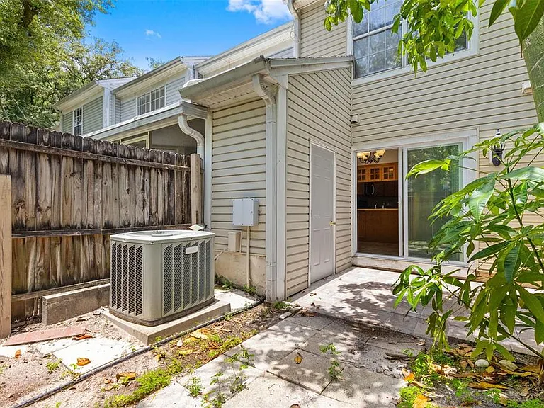 5709 Dalden Dr — Photo 34