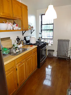 Rented by 5 Boro Realty Corp | media 8