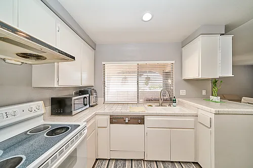 216 N Alhambra Ave #B Photo 1 216 N Alhambra Ave #B Photo 1