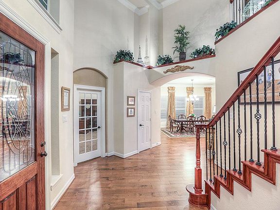 2nd image of 13918 Windwood Falls Ln