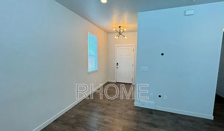 164 N 450 W — Photo 9