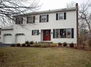77 Garden Ave, Chatham, NJ