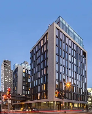 Rented by Compass | media 25