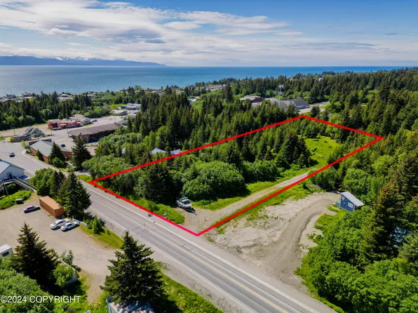 3877/3895 Main St, Homer, AK 99603