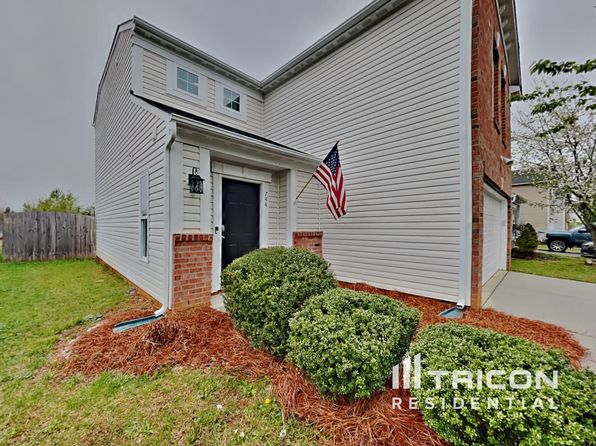 744 Runningbrook Ln, Rural Hall, NC 27045