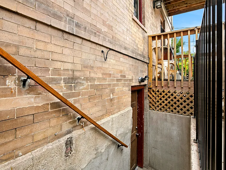1433 N Milwaukee St #BM — Photo 17