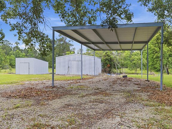 5th image of 212 Andrew Mouhot Rd