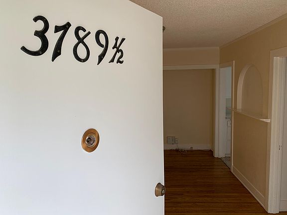 3rd image of 3789 Maplewood Ave #1/2