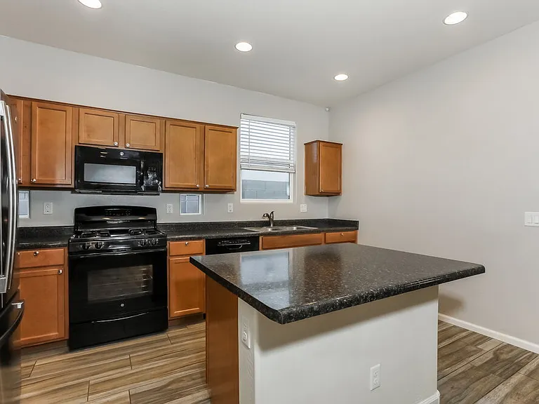 7414 E Onza Ave — Photo 6