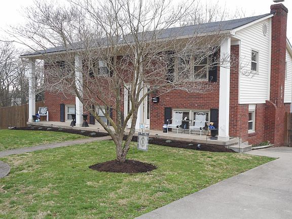 3rd image of 224 Battle Grove Ave