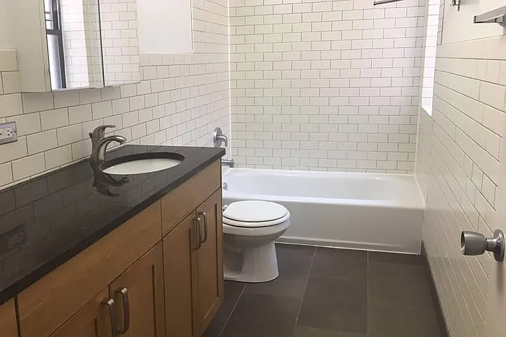 5355-5361 S. Cottage Grove Avenue — Photo 18