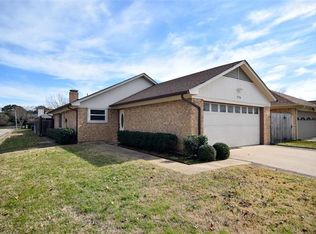 1726 Mimosa Ln, Euless, TX 76039