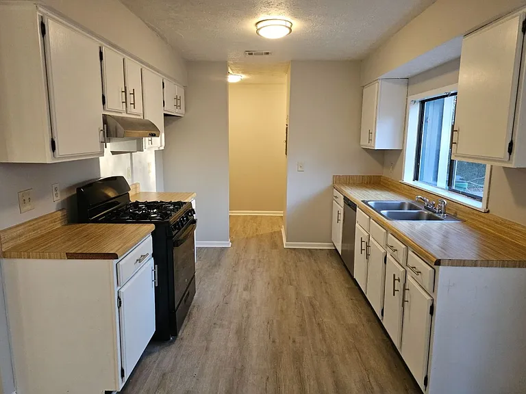 8147 Flamingo Dr — Photo 8