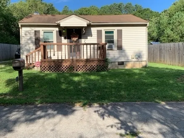 105 Rose St, Hartwell, GA 30643