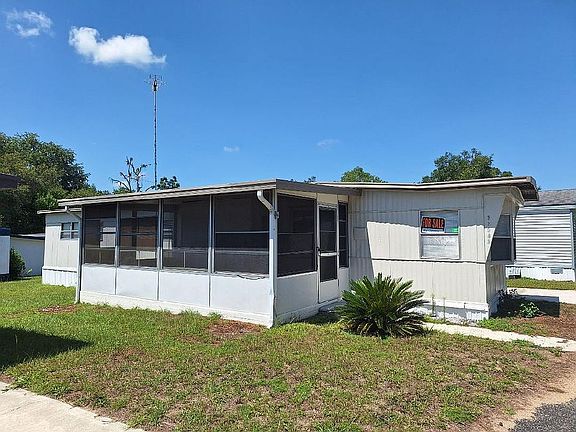 3rd image of 37903 Lake Gilbert Cir
