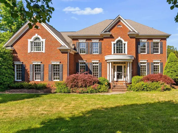 100 Listokin Ct, Cary, NC 27519
